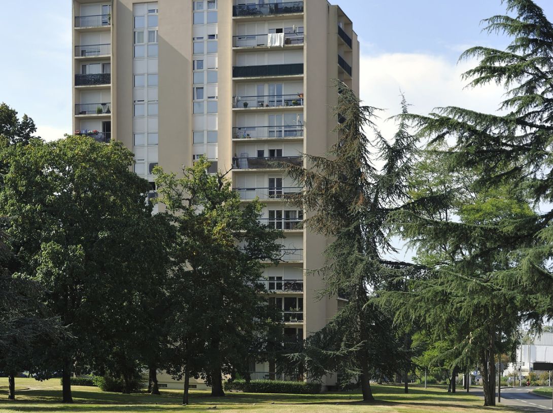 72_Le Mans_Boulevard Robert Schuman.jpg