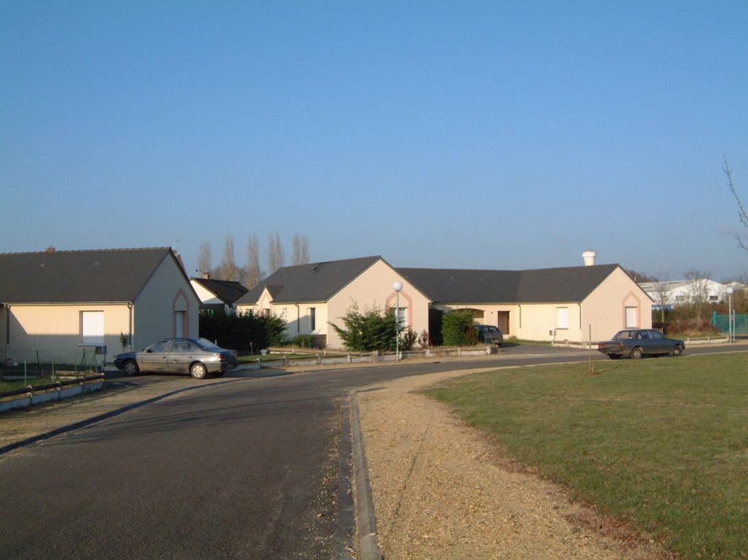 72_Vaas_Rue des Lilas.jpg