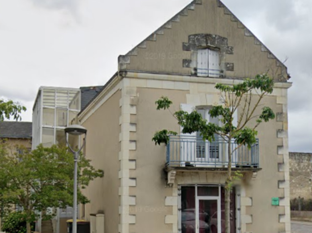 49_Longue Jumelle_Place du Général Leclerc.png