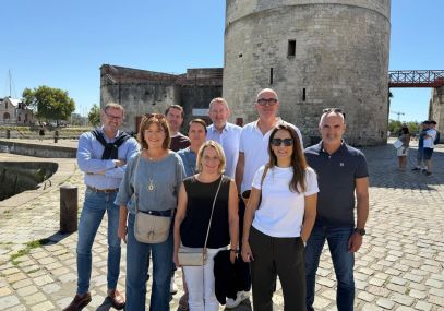 Photo de groupe du comex composé de 9 personnes à La Rochelle