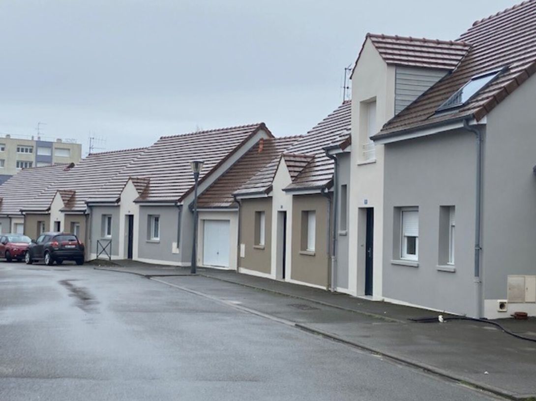72_Beaumont sur Sarthe_Rue des Loges.jpg