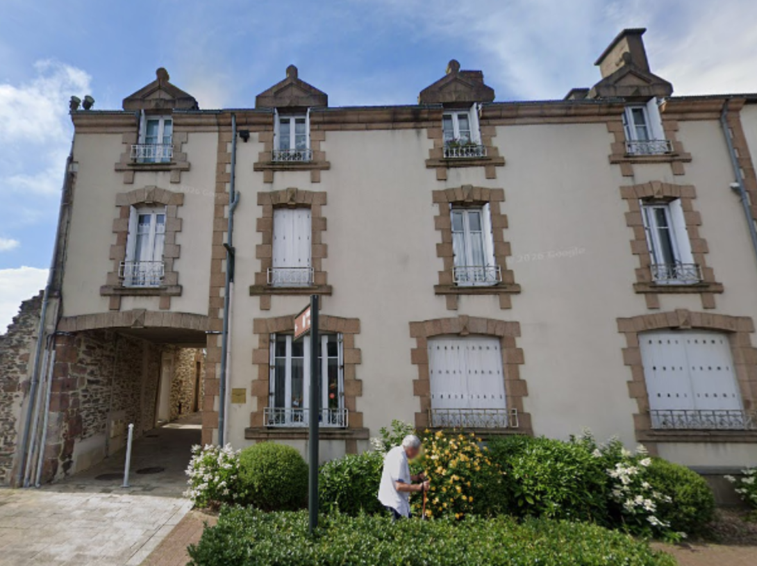 49_Sevremoine_Rue du commerce.png